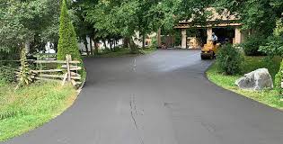 Best Driveway Pressure Washing in South Roxana, IL